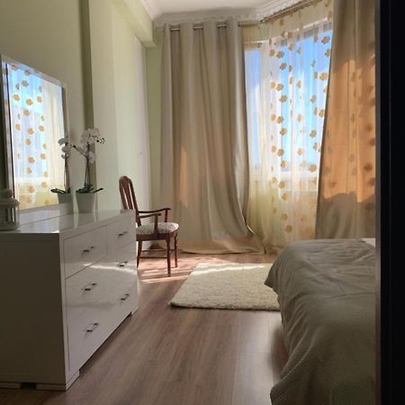Luxury Exclusive Apartments Skyhouse Exfactor Chisinau Bagian luar foto