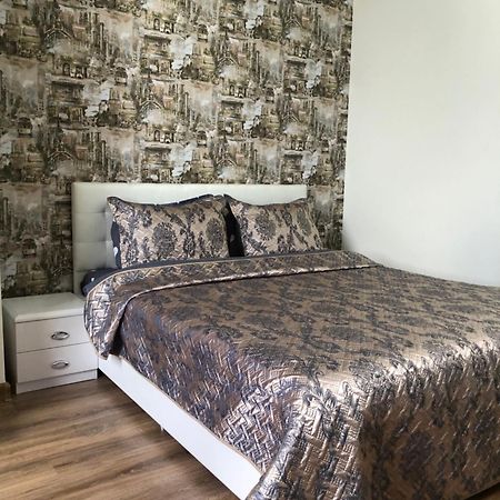 Luxury Exclusive Apartments Skyhouse Exfactor Chisinau Bagian luar foto