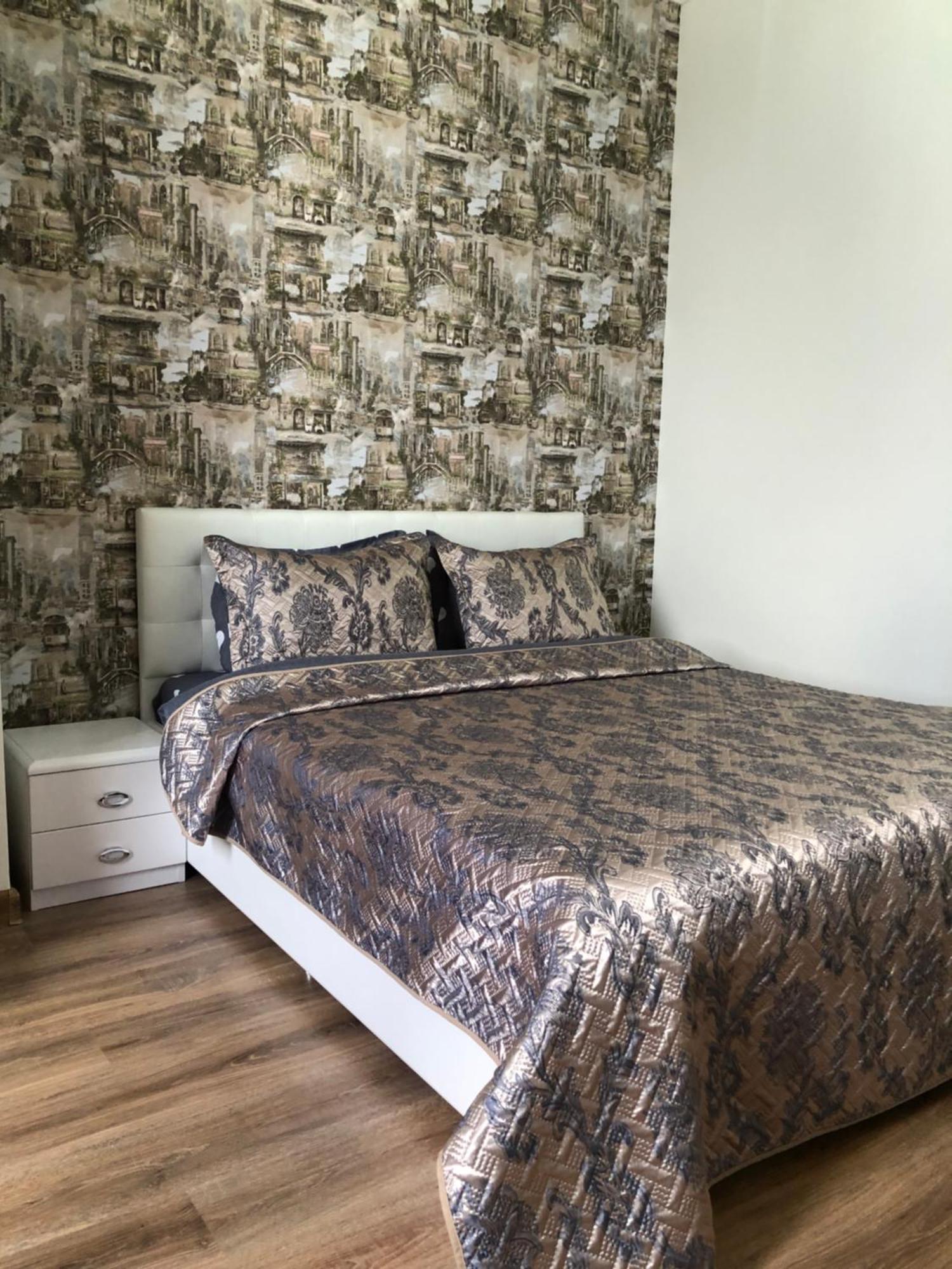 Luxury Exclusive Apartments Skyhouse Exfactor Chisinau Bagian luar foto
